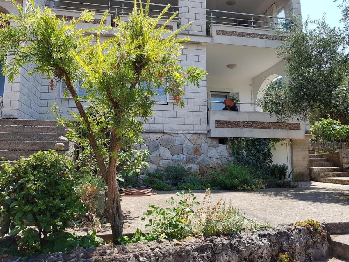 Apartmani Luka Zrnovo Kültér fotó