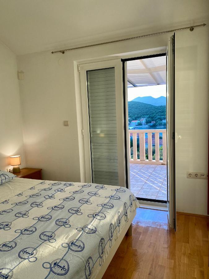 Apartmani Luka Zrnovo Kültér fotó