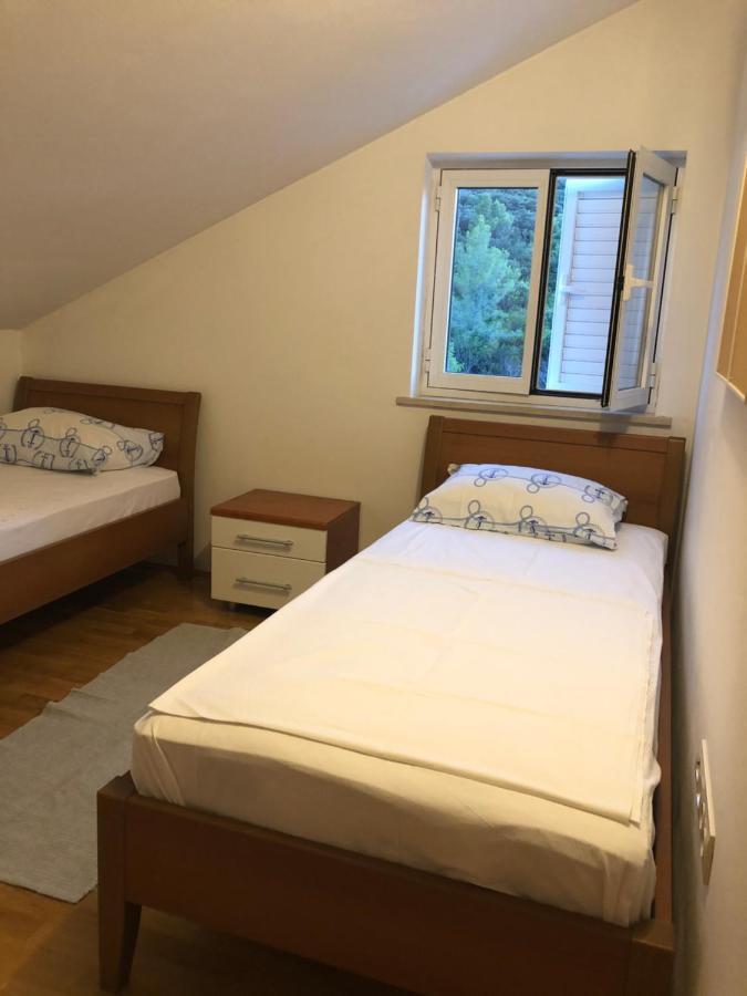 Apartmani Luka Zrnovo Kültér fotó