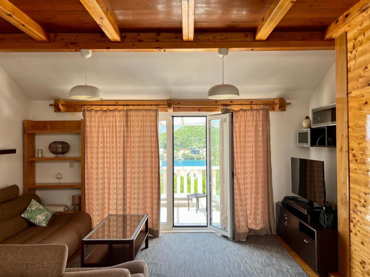 Apartmani Luka Zrnovo Kültér fotó