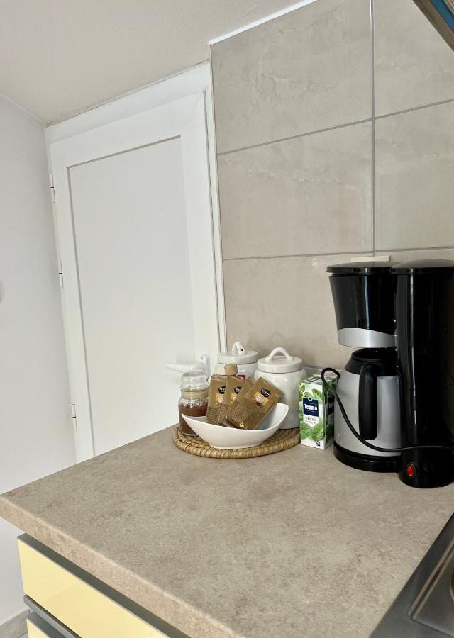 Apartmani Luka Zrnovo Kültér fotó