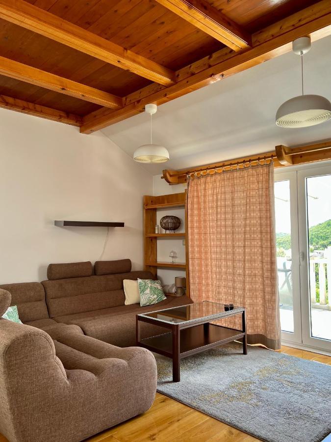 Apartmani Luka Zrnovo Kültér fotó
